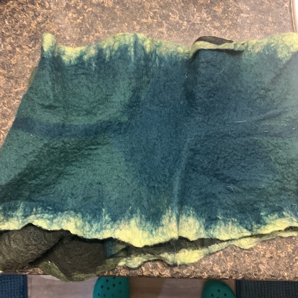 Artisan scarf. Hand felted. Unique - Picture 4 of 6